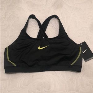 Nike women’s triathlon bra